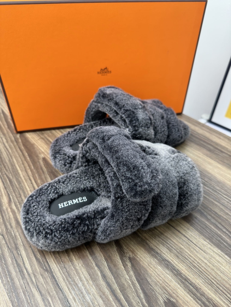 Hermes Slippers